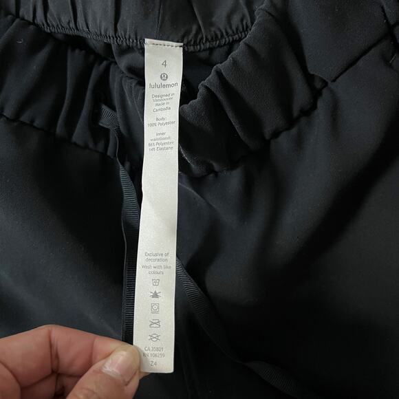 Lululemon On The Fly Pant Black Size 4 - Picture 10 of 13